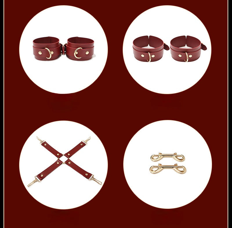 Crimson Temptation™ Deluxe Play Set