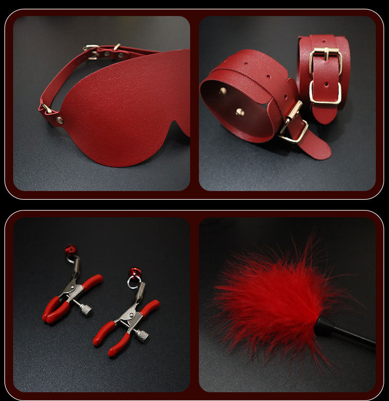 Crimson Temptation™ Deluxe Play Set